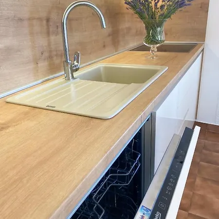 Adria Hotel apartamentowy Vodice