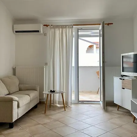Adria 4* וודיצה
