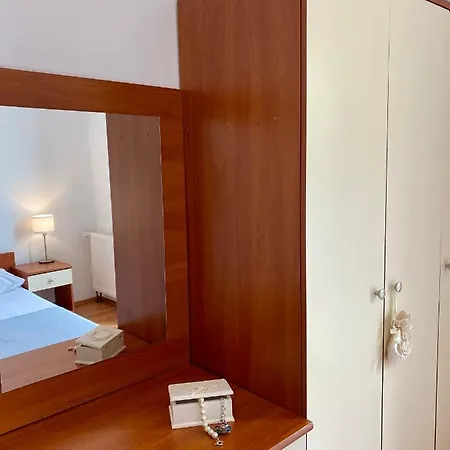 Lägenhetshotell Adria 4*