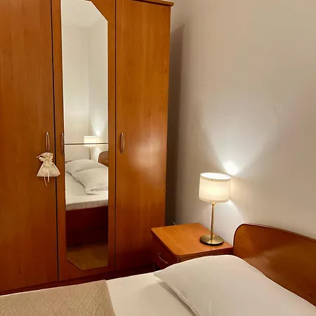 Lägenhetshotell Adria Vodice