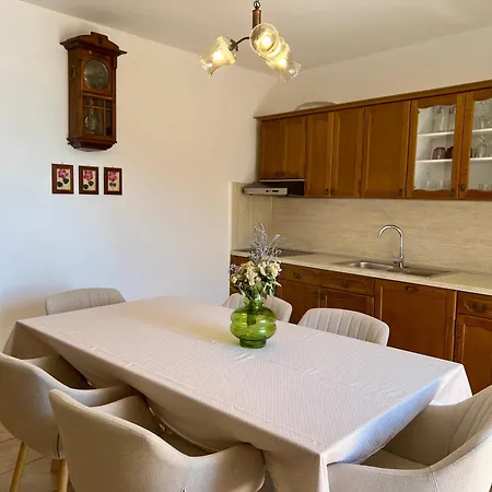 Adria Vodice