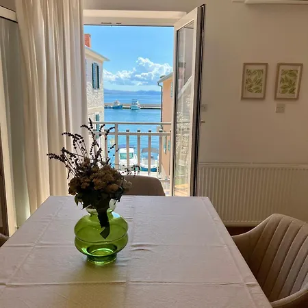 Lägenhetshotell Adria Vodice