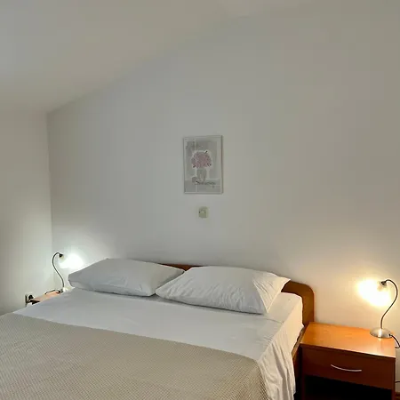 Lägenhetshotell Adria 4*
