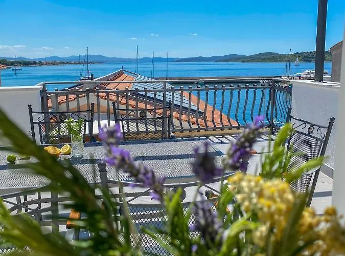 Adria Hotel apartamentowy Vodice