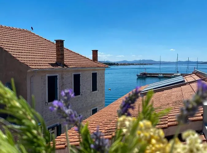 Adria Hotel apartamentowy Vodice