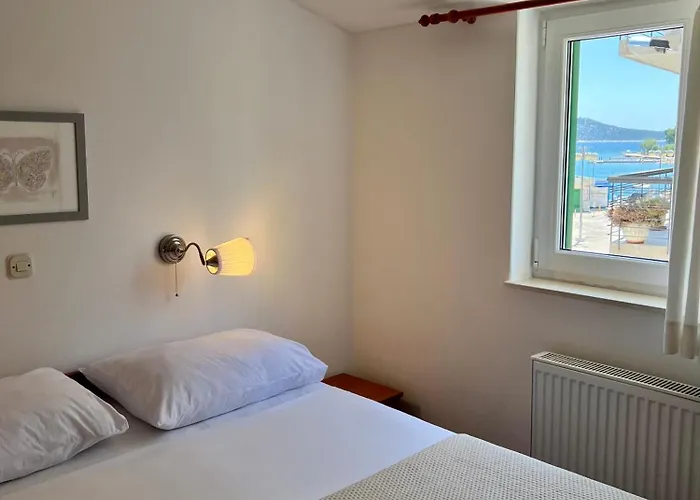 Adria Апарт-отель 4*